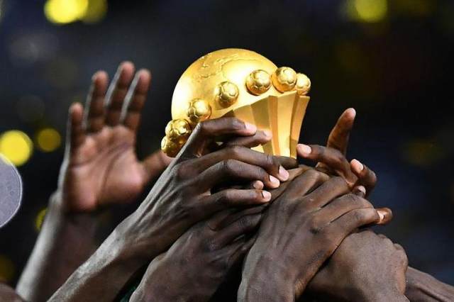 阿尔及利亚球队在非洲联赛中夺得胜利