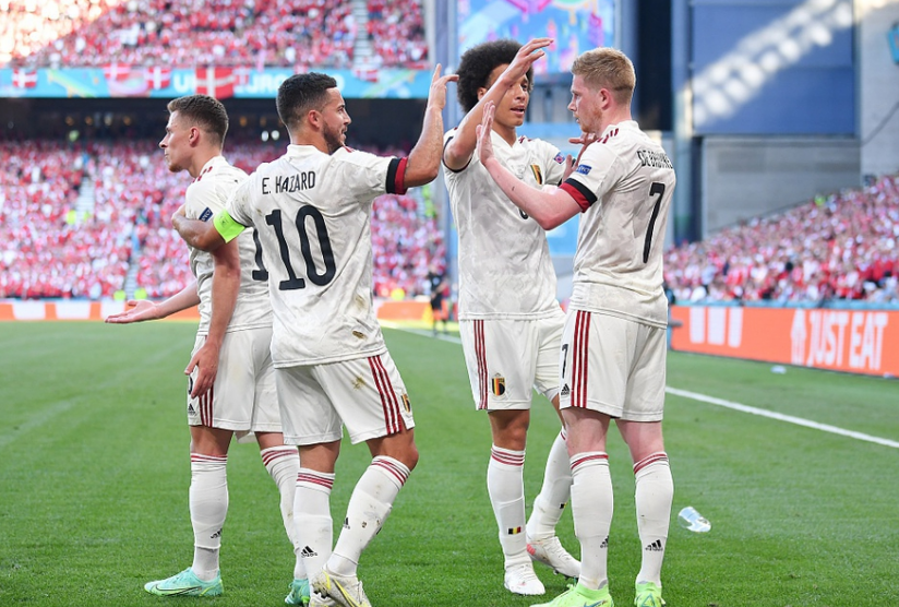 申鑫对阵富力：强强对话，势均力敌争夺胜利