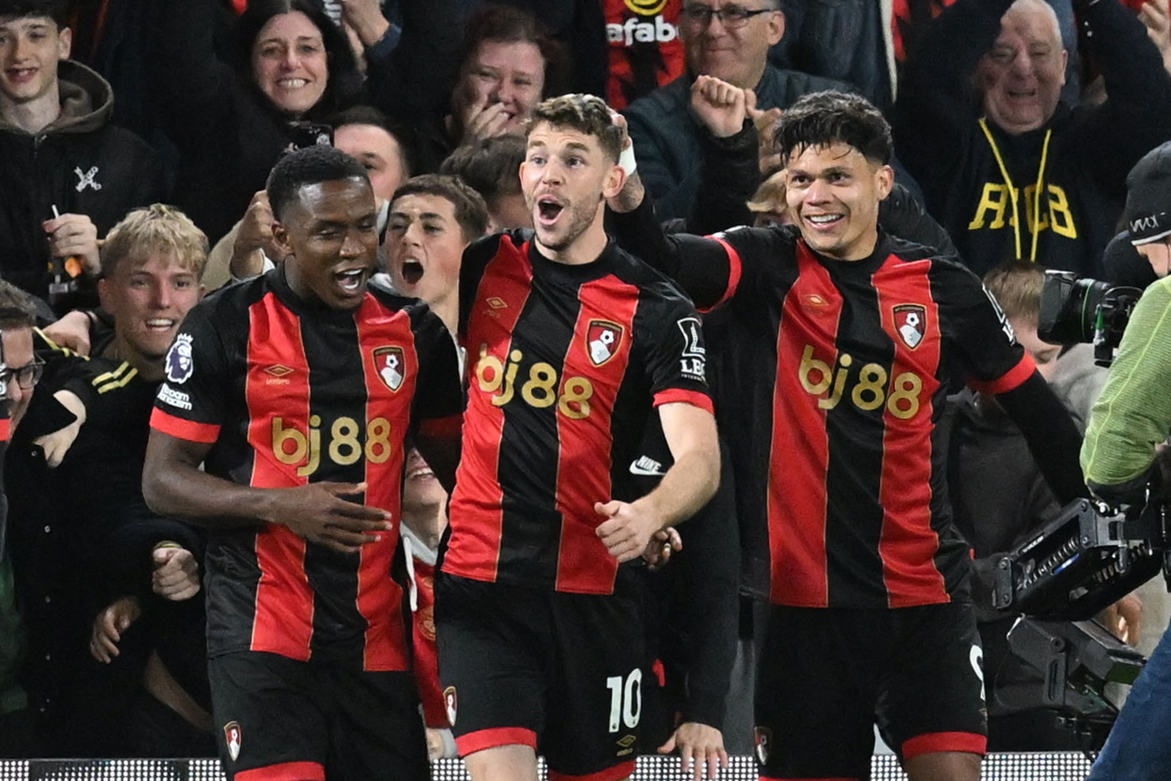 伯恩茅斯连败告终，积分榜位置堪忧