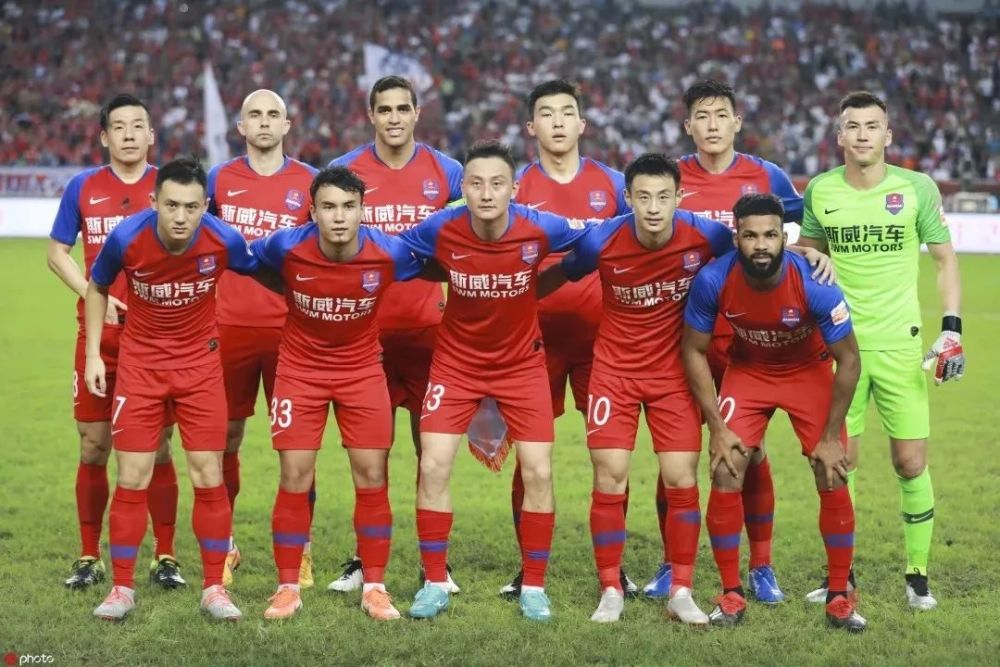 江苏苏宁客场大胜重庆斯威，止住连败颓势的简单介绍