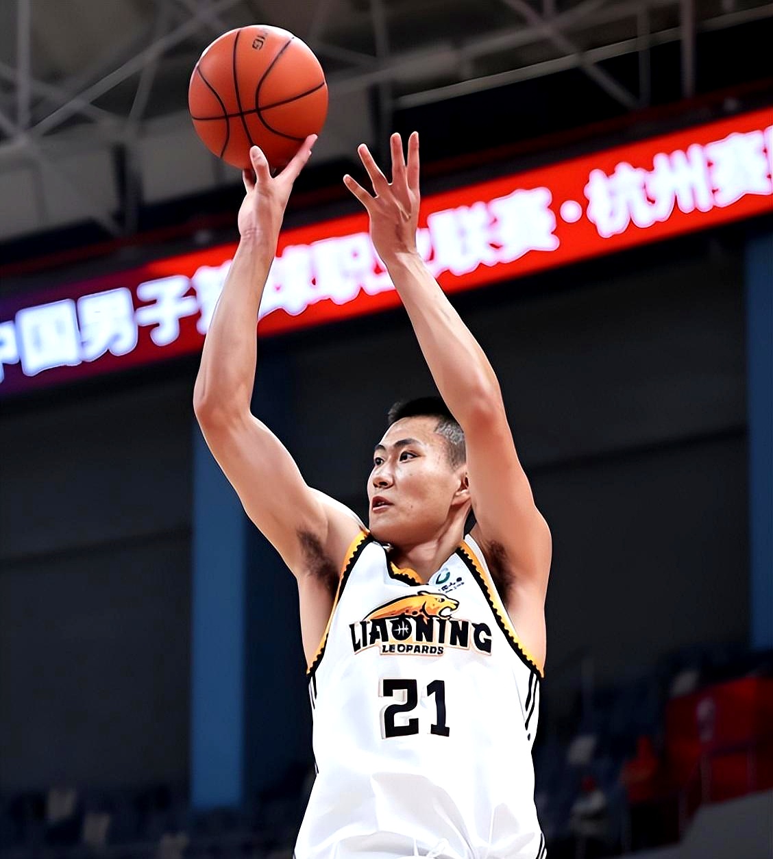 辽宁队轻取爵士，字母哥带队取胜